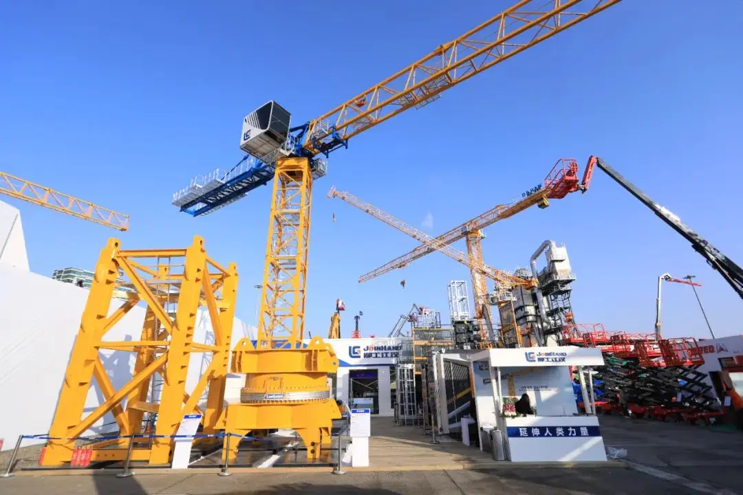 bauma CHINA 2024：柳工江汉智慧产品惊艳亮相！