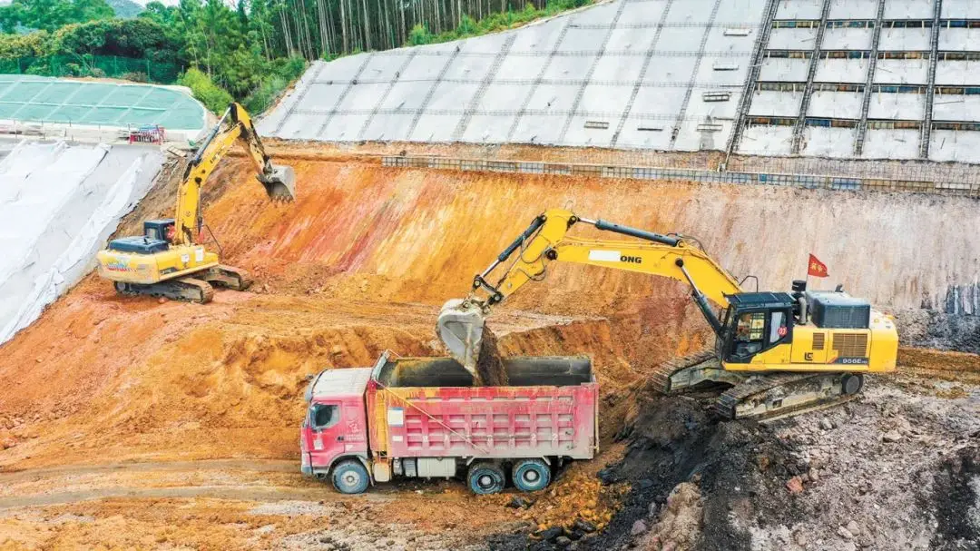 这是2023年7月1日拍摄的平陆运河马道枢纽建设现场(无人机照片)。.jpg
