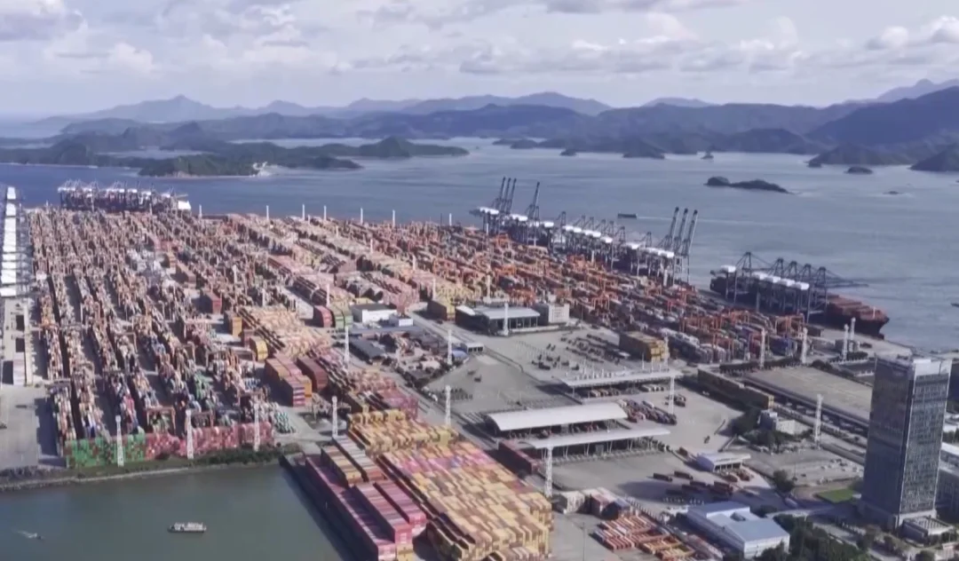 央视财经×三一重工：外贸三连涨，港口设备工作量暴增