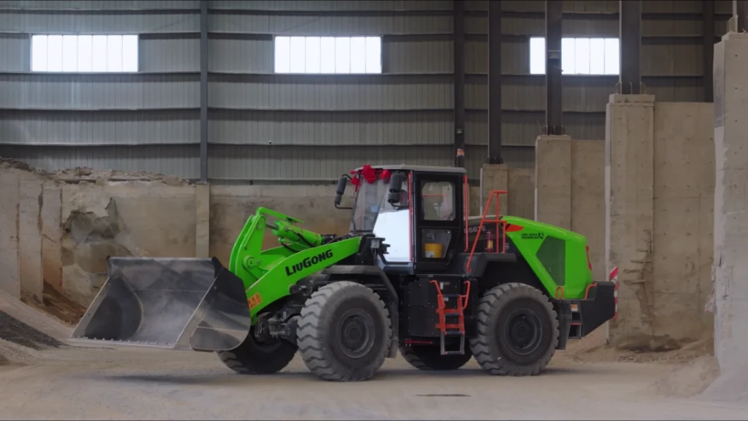 柳工856TE:助力磷矿企业绿色智能转型