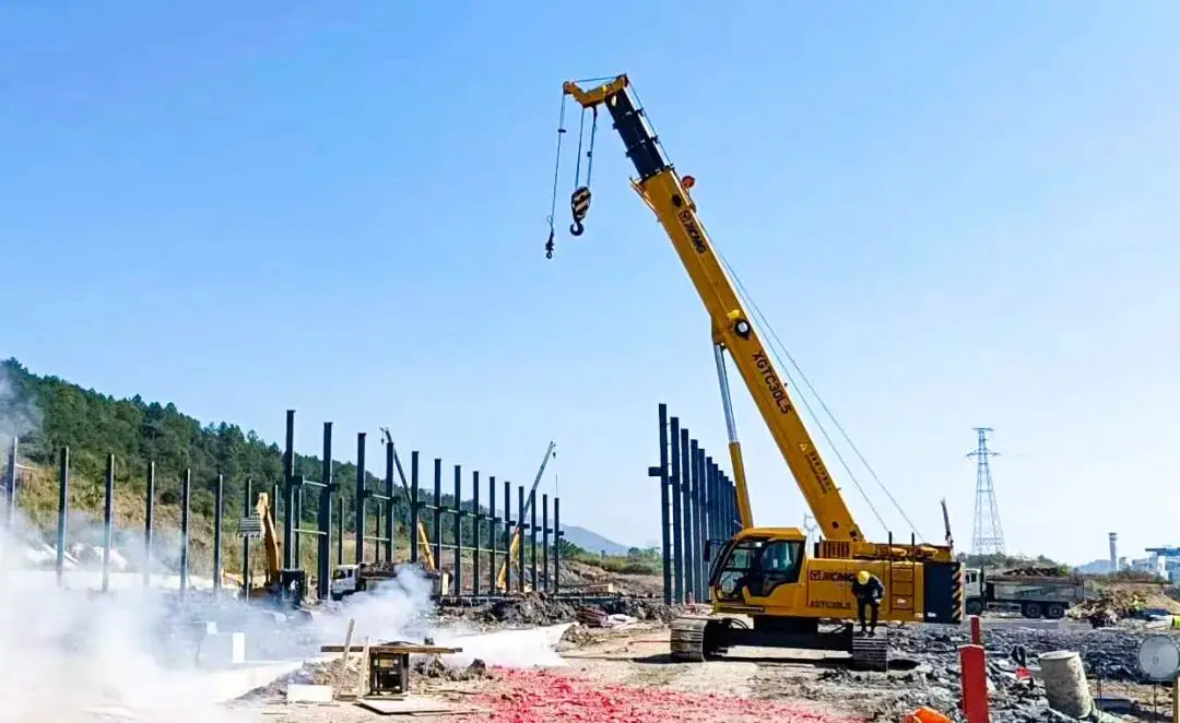 2025.11-XGTC30L5-江西工业园厂房建设-6吨钢筋 (7).jpg