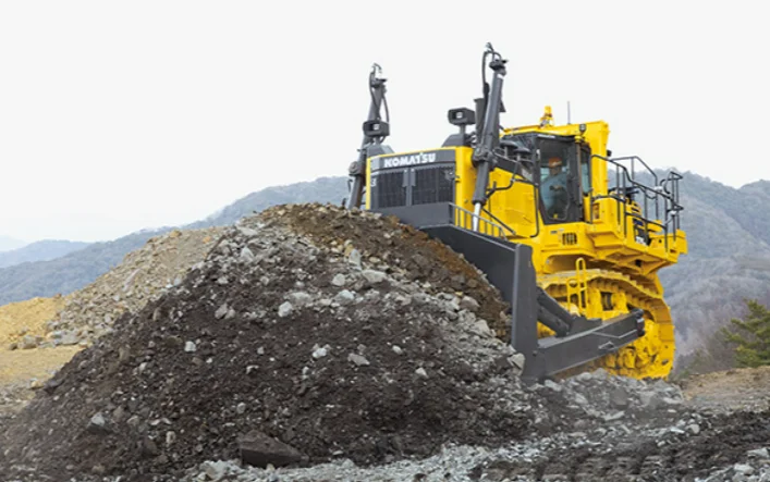 小松D375A-8R履带推土机