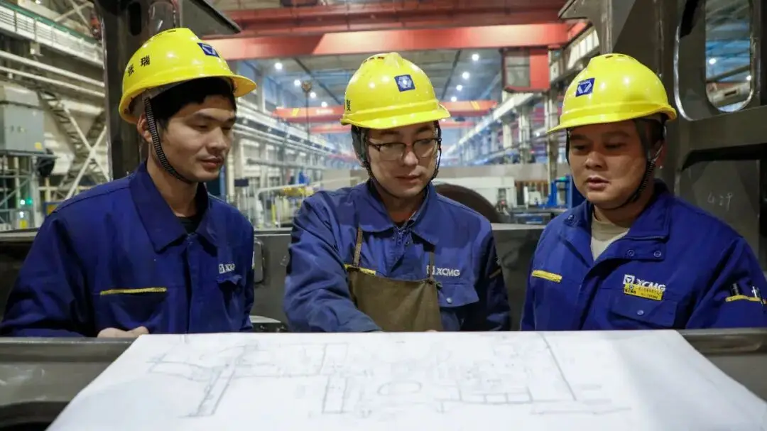 《小草集第146期》从0到1!有这样一群“执着”的人……