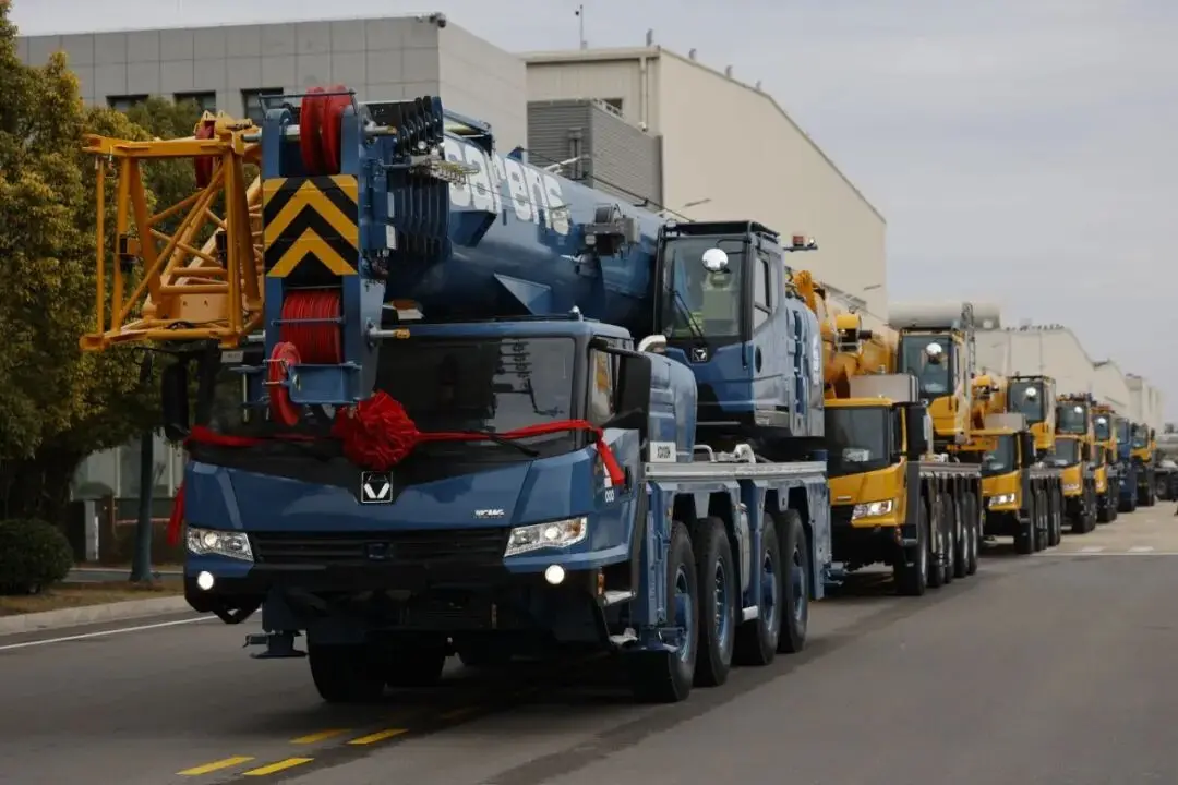 6-1 Sarens1.jpg