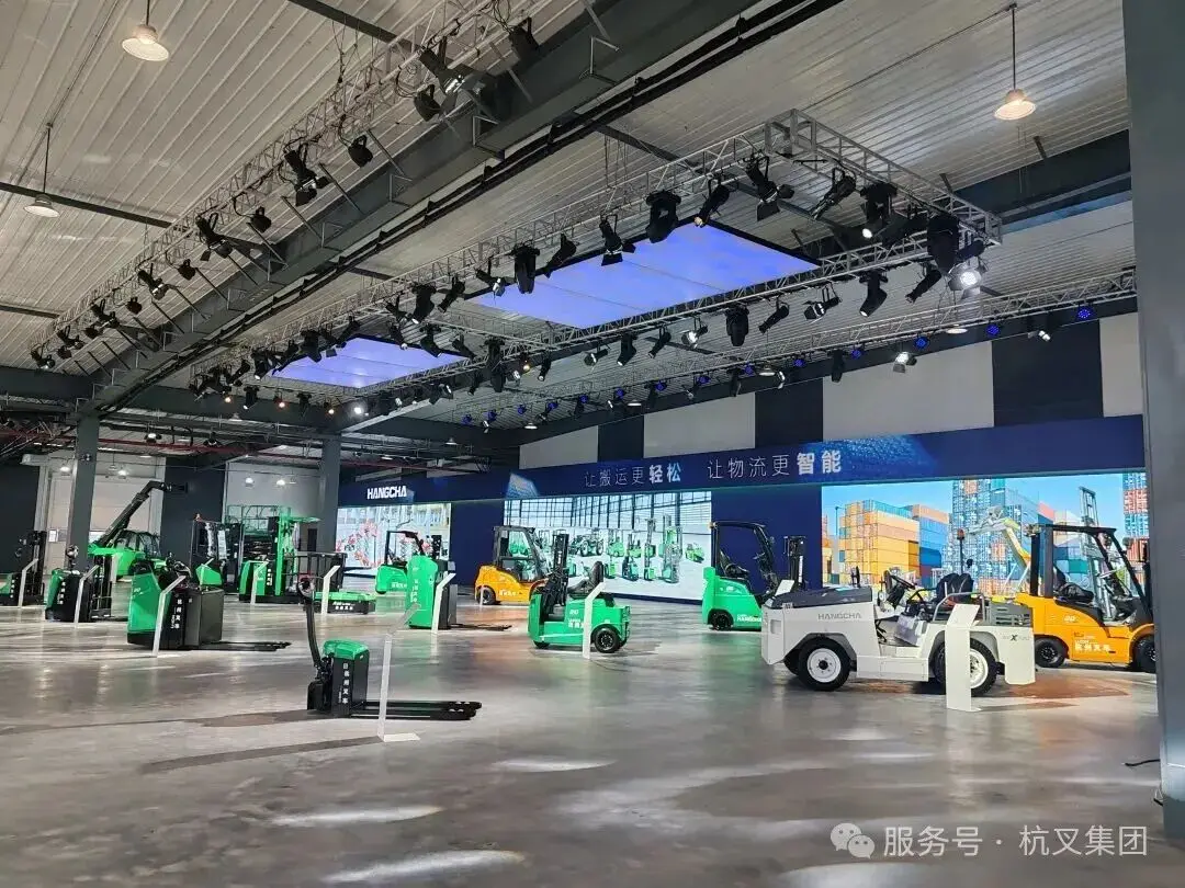 杭叉集团|凝心聚力启新程 共绘蓝图创未来——杭叉集团2025年度国内营销工作会议圆满召开