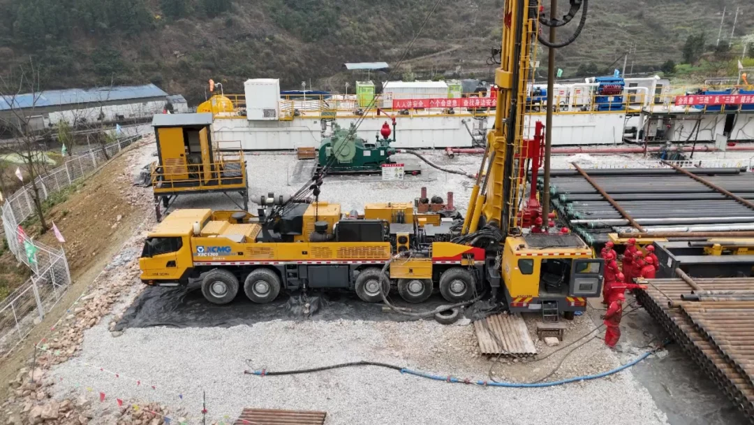 徐工XSC1300深井鉆機(jī)為能源開(kāi)發(fā)“提速增效”！