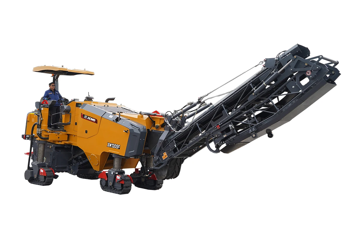 XM1305FIV 中型前输料铣刨机